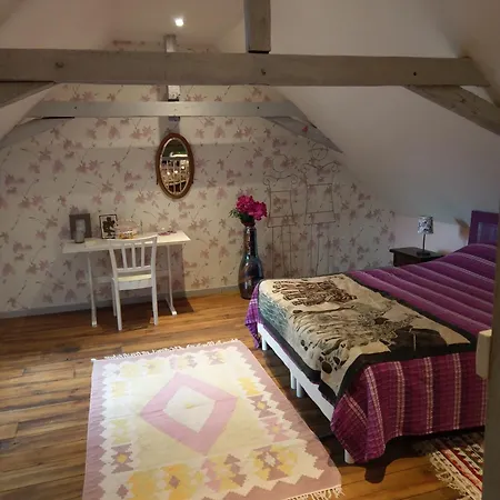 Chez Nicole Montaut